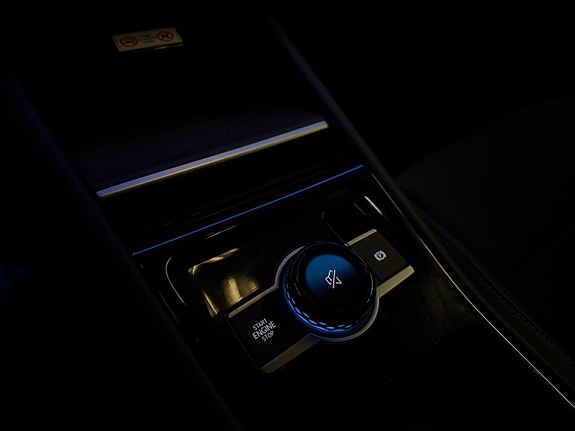 Volkswagen Tiguan 14 of 14