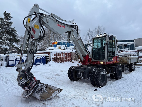 Hjulgrävare Takeuchi TB295W med vagn