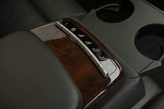 Mercedes-Benz S400 22 of 22