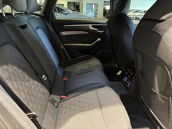 Audi A6 13 of 19