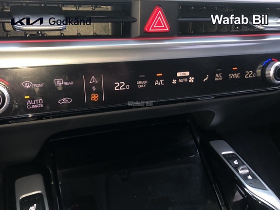 Kia Sorento 13 of 17