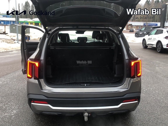 Kia Sorento 14 of 17