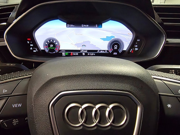 Audi Q3 12 of 13