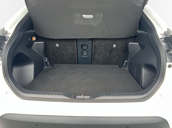 Toyota Yaris Cross 12 of 15