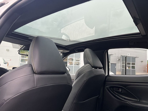 Toyota Yaris Cross 8 of 15