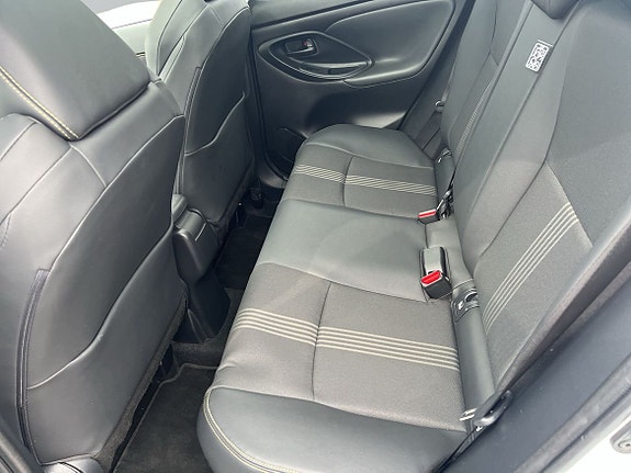 Toyota Yaris Cross 7 of 15