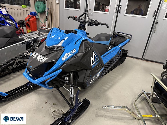 ES Arctic Cat Mountain Cat 858 154" ATAC 2.6 Skye Blue/Galaxy Blue