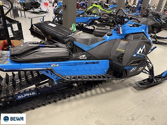 Arctic Cat  Mountain Cat 858 154" ATAC 2.6 *DEMO 5 of 5