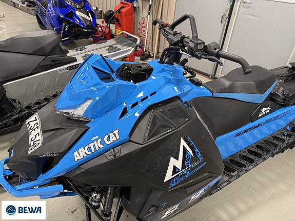 Arctic Cat  Mountain Cat 858 154" ATAC 2.6 *DEMO 2 of 5