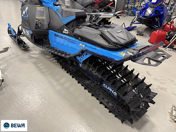 Arctic Cat  Mountain Cat 858 154" ATAC 2.6 *DEMO 4 of 5