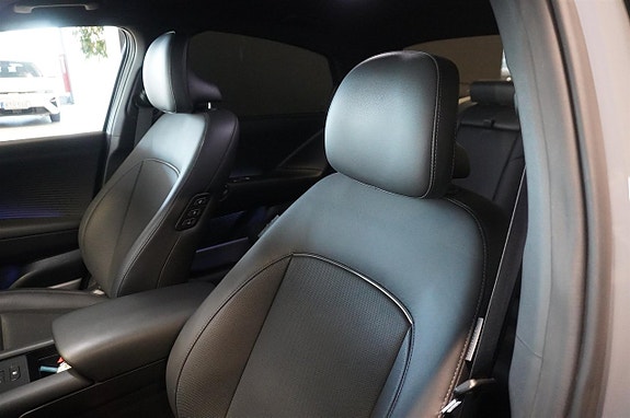 Hyundai Ioniq 6 13 of 17