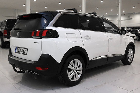Peugeot 5008 4 of 5
