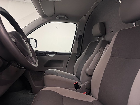 Volkswagen Transporter - 4