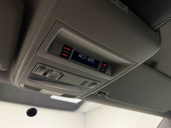 Volkswagen Transporter - 11