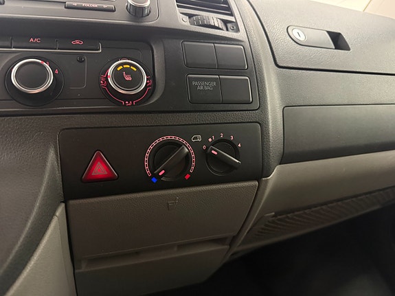 Volkswagen Transporter - 12