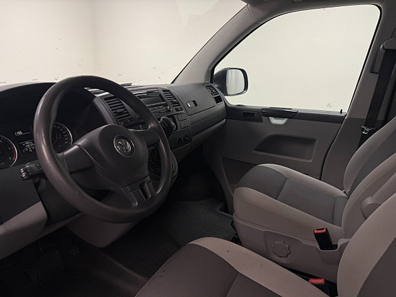 Volkswagen Transporter - 3