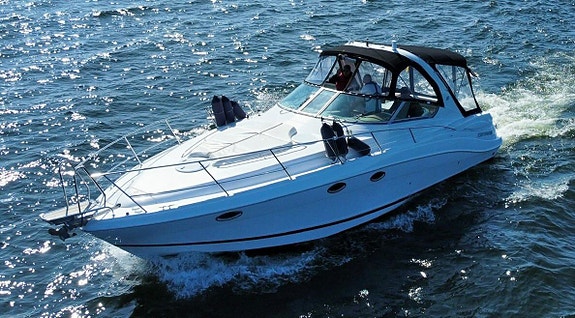 Four Winns Vista 348/358 – 2x Volvo Penta D4-260 Diesel - axlar 2 of 16