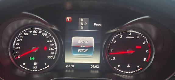 Mercedes-Benz C300 12 of 27