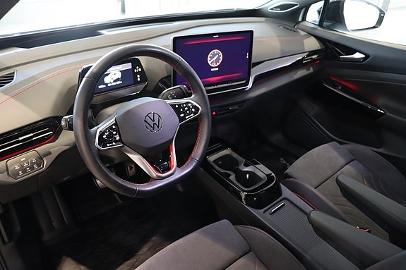 Volkswagen ID.4 GTX 7 of 14