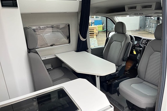 Volkswagen grand-california 20 of 27