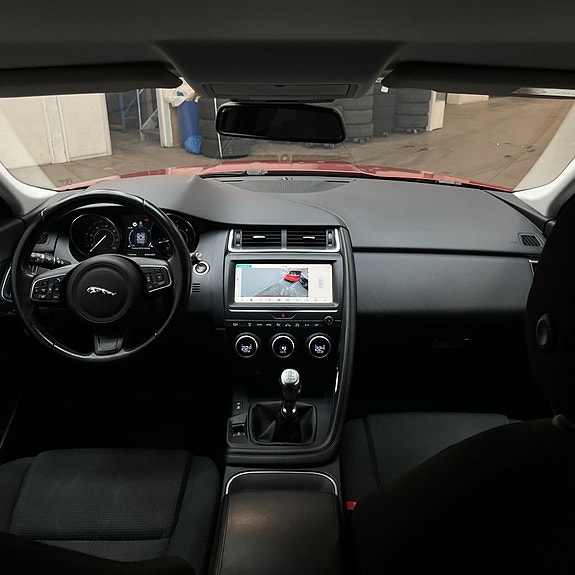 Jaguar E-PACE 9 of 12