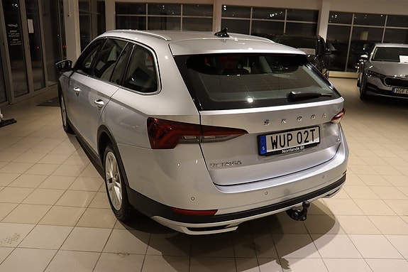 Skoda Octavia Scout 5 of 5