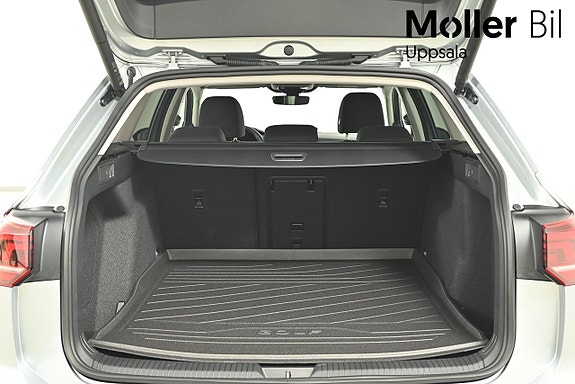 Volkswagen Golf I 9 of 10