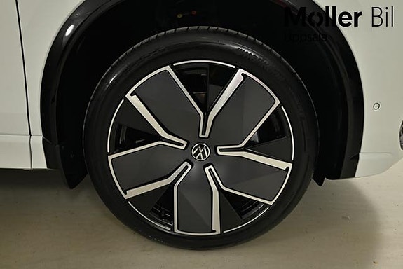 Volkswagen Tiguan 10 of 10