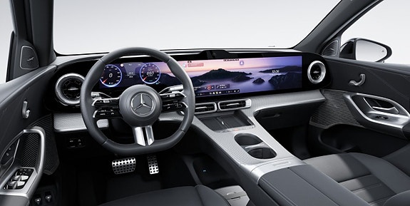 Mercedes-Benz GLC400 3 of 3