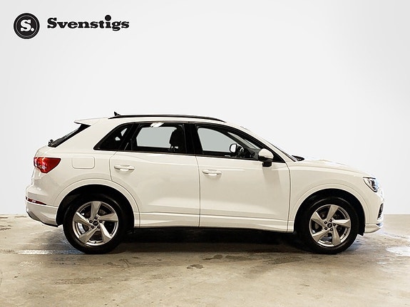 Audi Q3 4 of 5