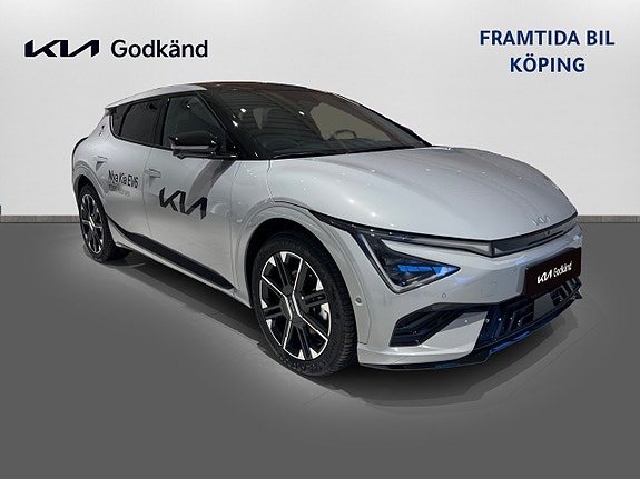 Kia EV6 3 of 5
