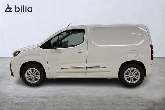 Toyota Proace City 3 of 5