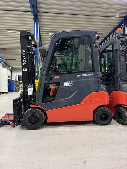 Toyota truck 8FBM20T