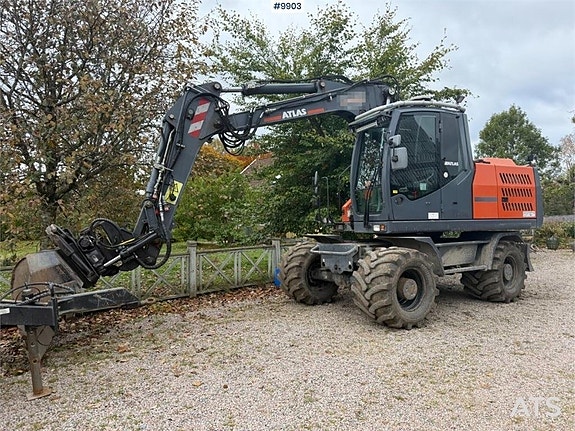Hjulgrävare Atlas 160 Tiltrotator och redskap (840,000:- ex