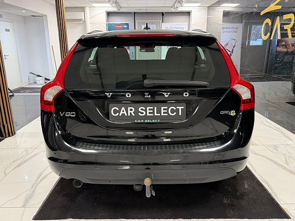 Volvo V60 4 of 24