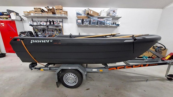 Pioner 12 maxi darkline Parsun 9,8 - 2017 inkl trailer