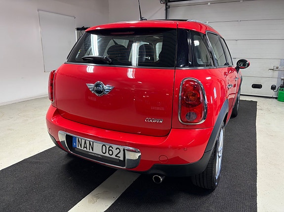 MINI Countryman Cooper 4 of 5