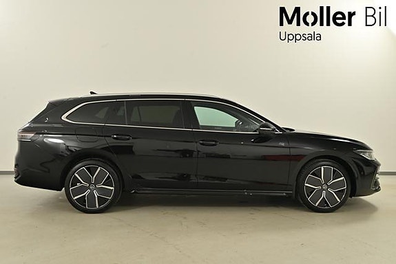 Volkswagen Passat 3 of 5