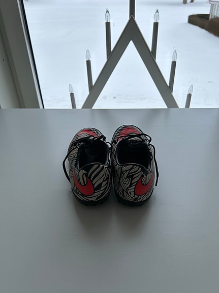 Product image 11 of 14