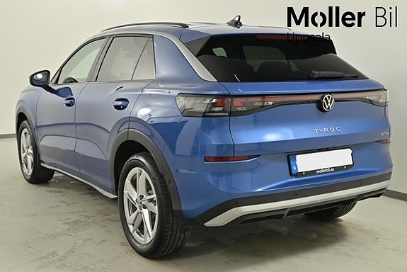 Volkswagen T-Roc 5 of 10