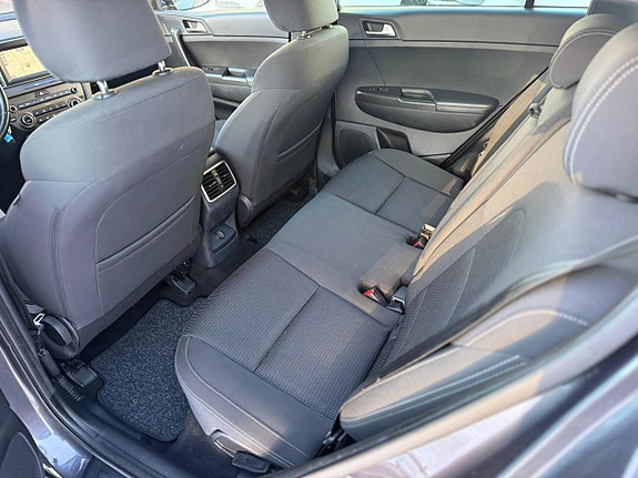 Kia Sportage 11 of 11
