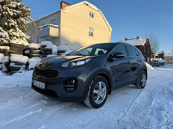 Kia Sportage 2 of 11