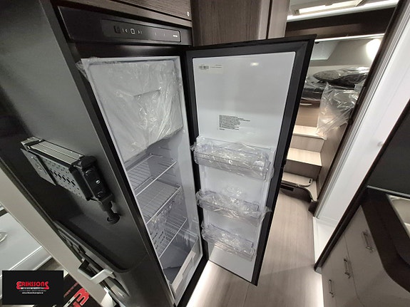 Adria Coral SUPREME 670 SL - Fiat MultiJet3 140H (103kW) HD 43H 6 of 12