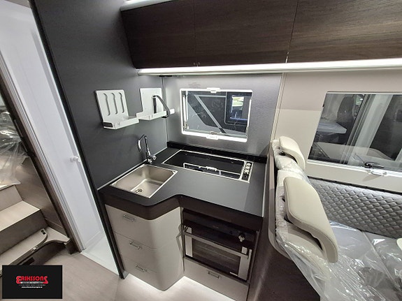 Adria Coral SUPREME 670 SL - Fiat MultiJet3 140H (103kW) HD 43H 5 of 12