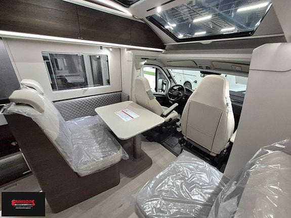 Adria Coral SUPREME 670 SL - Fiat MultiJet3 140H (103kW) HD 43H 2 of 12