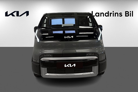 Kia PV5 2 of 5
