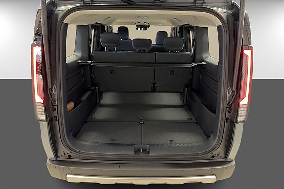 Kia PV5 14 of 18
