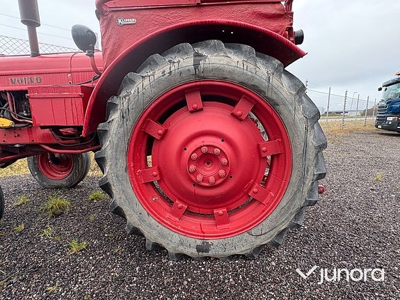 Traktor - Volvo T33, Perkins L4-diesel 12 of 30