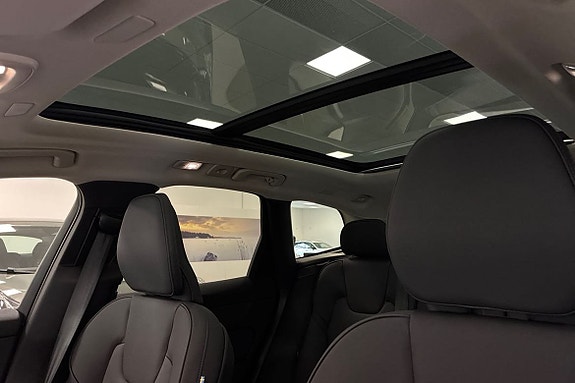 Volvo XC60 22 of 23