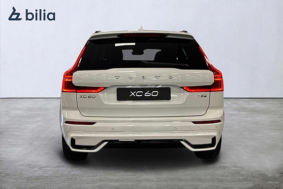 Volvo XC60 4 of 23